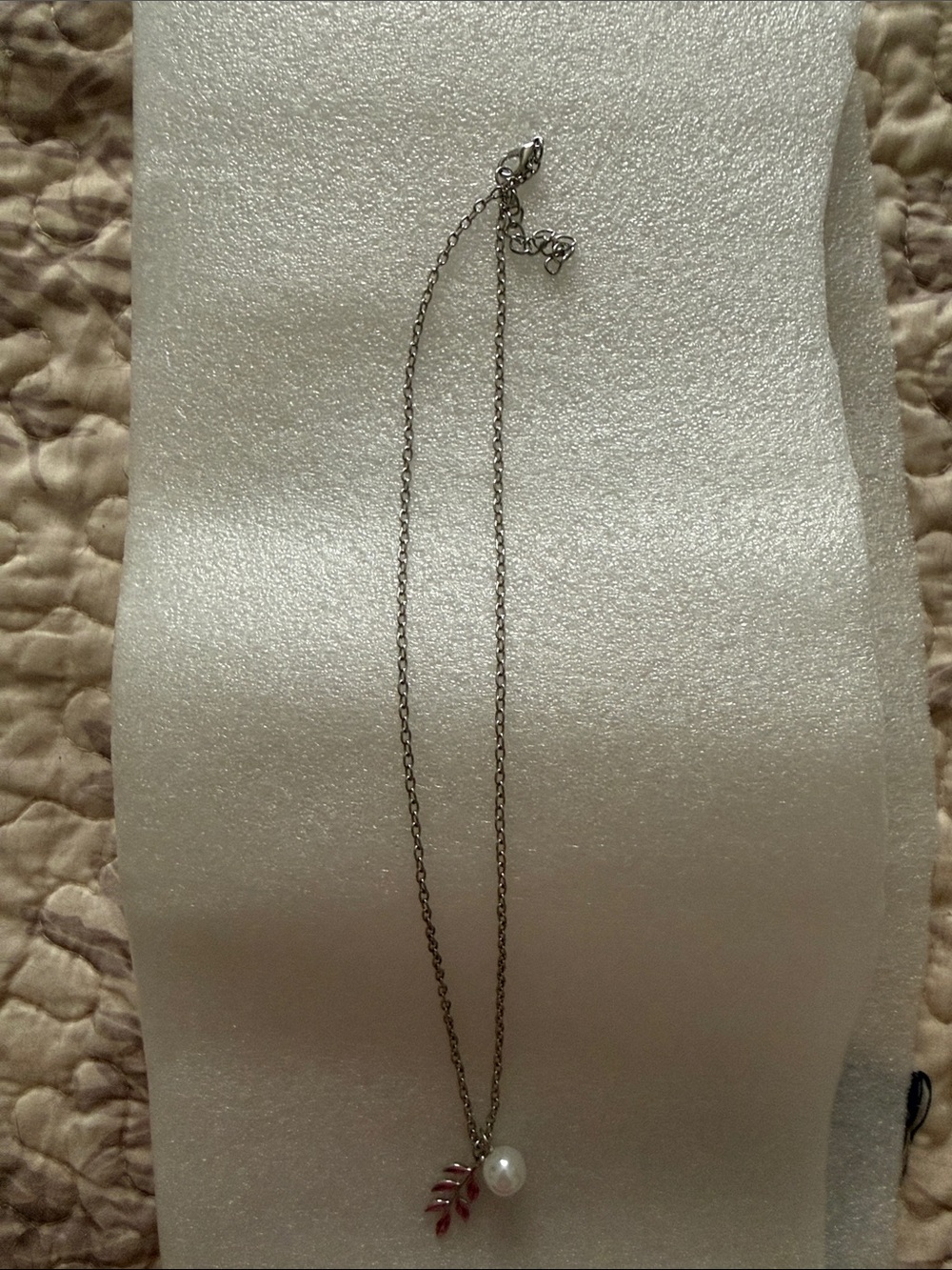 Delicate Pearl Pendant Necklace with Red Leaf Accent